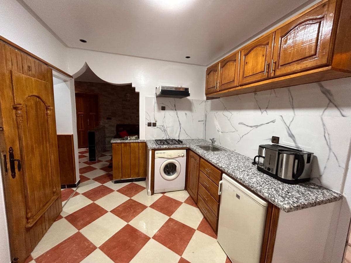 Salam Appartement Climatise Hiver Et Ete Azrou Exterior photo