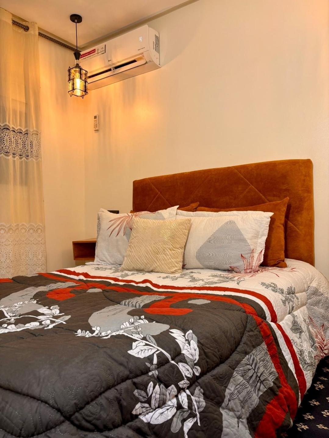 Salam Appartement Climatise Hiver Et Ete Azrou Exterior photo
